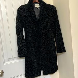 BEAUTIFUL WHBM BLACK FAUX FUR COAT